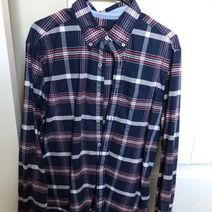 Men’s American Eagle button down
